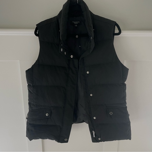 Talbots Down Puffer Vest Size Medium - Picture 2 of 8